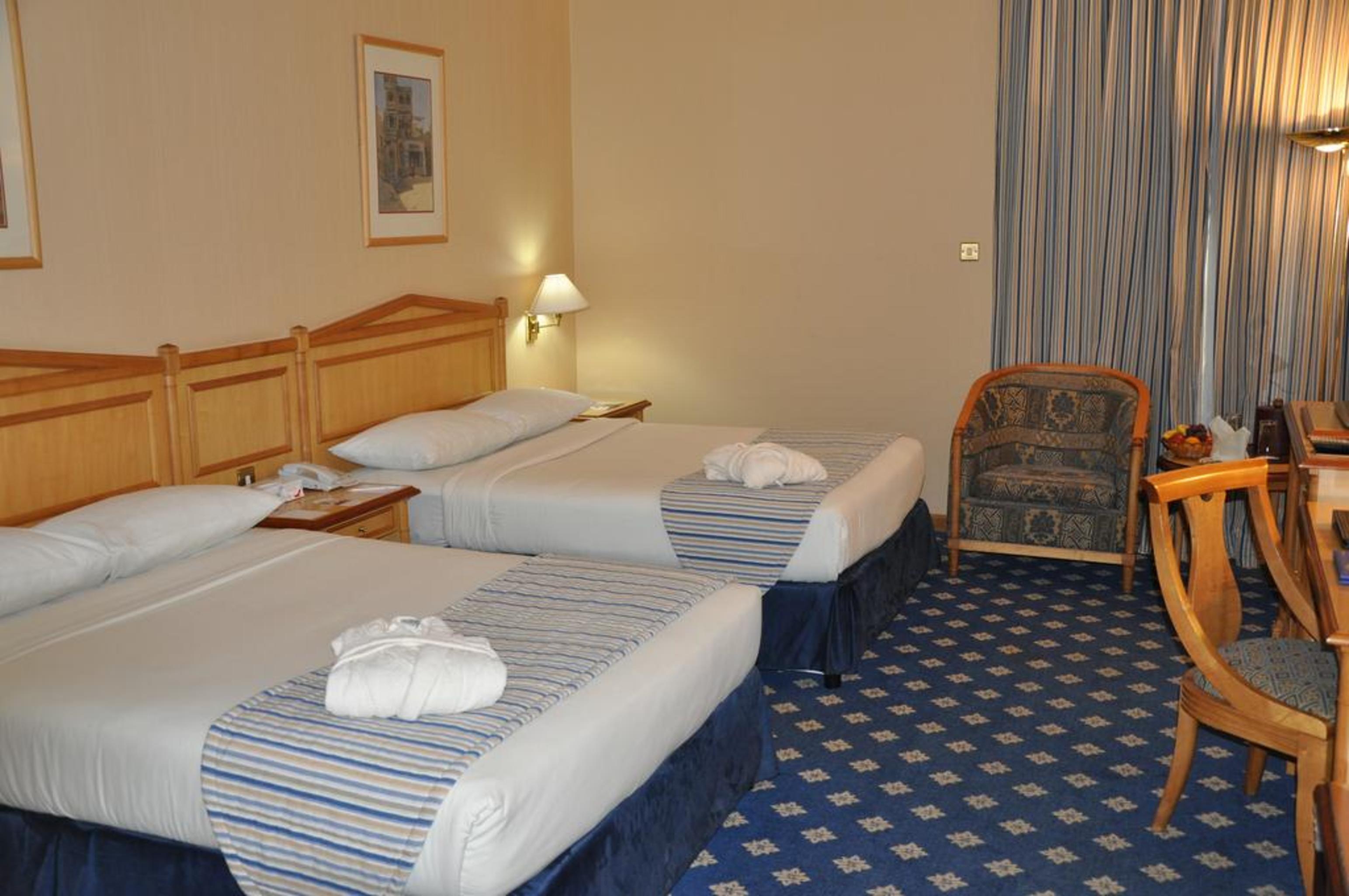 Grand Continental Hotel Абу-Даби Экстерьер фото