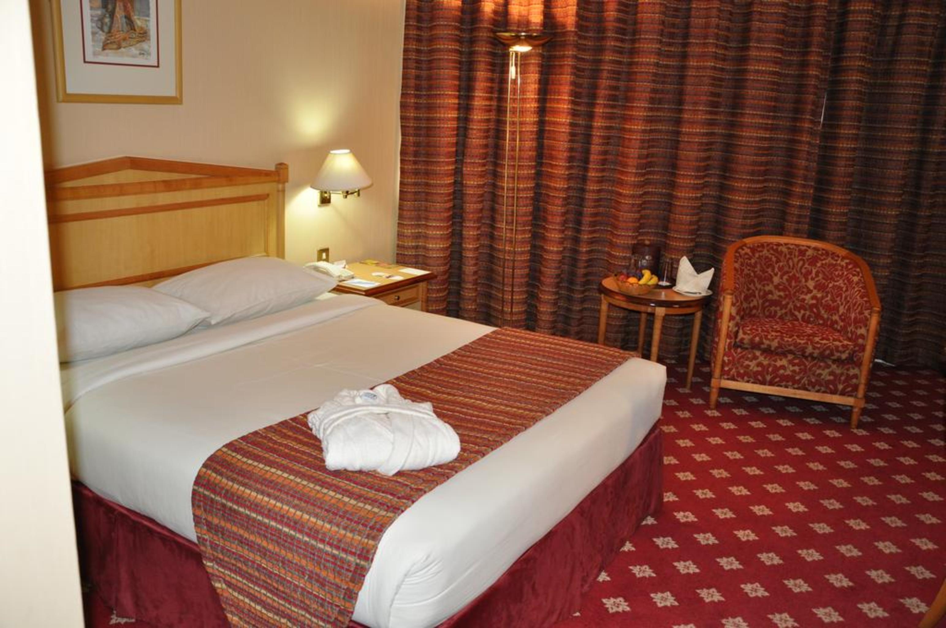 Grand Continental Hotel Абу-Даби Экстерьер фото