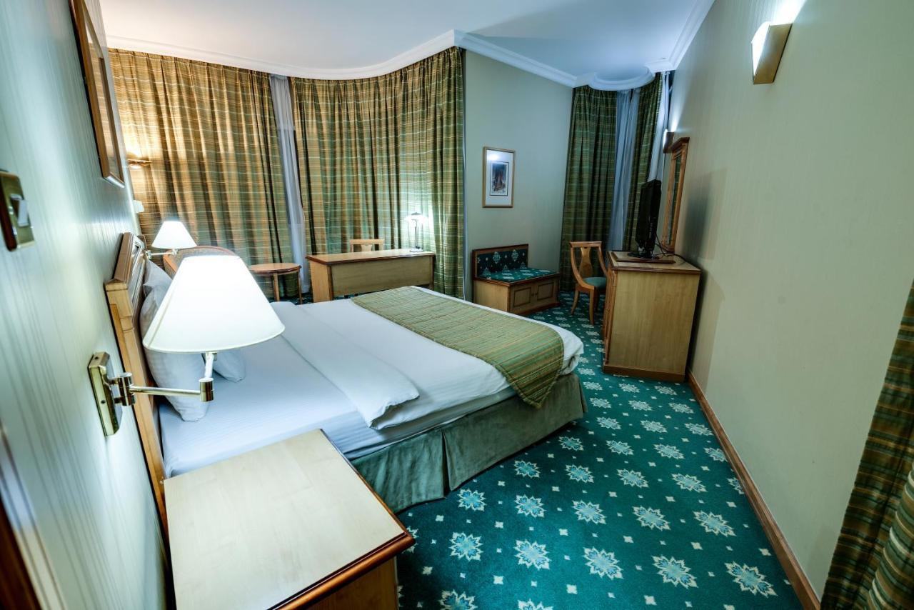 Grand Continental Hotel Абу-Даби Экстерьер фото